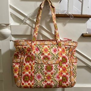 Vera Bradley overnight tote bag